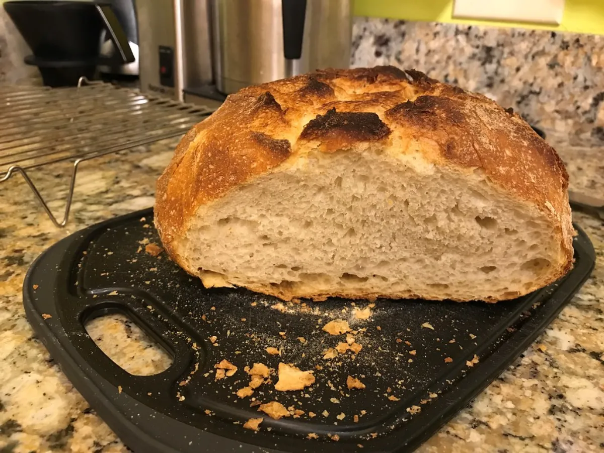 Grandes miches au levain naturel et farine bio de meule, longue garde